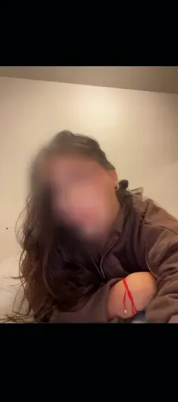 Fenne, 24