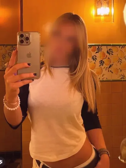 Lieke, 29
