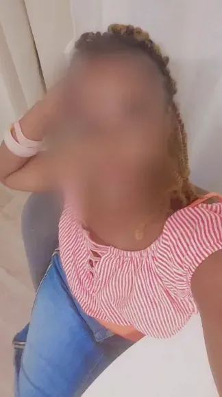Tess, 29
